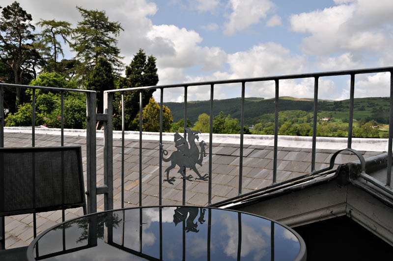 Railings, Dolguog Hotel, Machynlleth